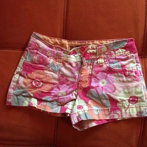 Kids limited too shorts sz 6